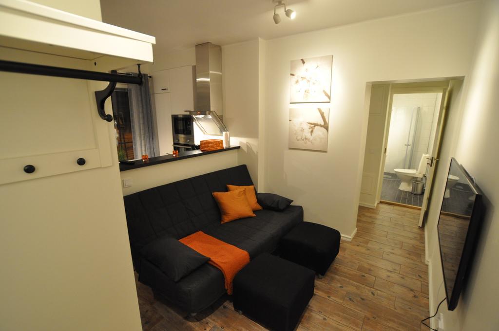 Townhouse Apartments Mariehamn Room photo